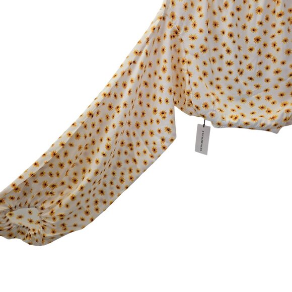 NWT WeWoreWhat Floral Billow Sleeve Criss-Cross Back Crop Top Size Large - Picture 7 of 8